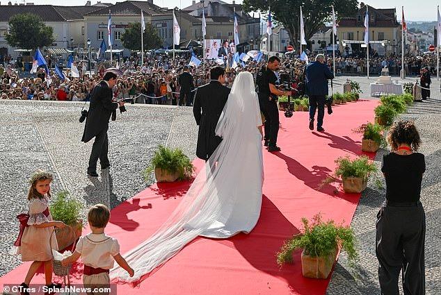 Sau 25 năm, Hoàng gia Bồ Đào Nha mới lại có 1 đám cưới-7