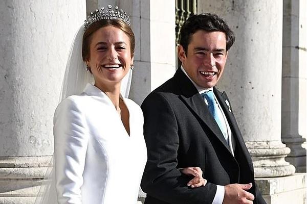 Mối tình nồng cháy của em gái Nữ hoàng Anh và siêu sao Hollywood-5