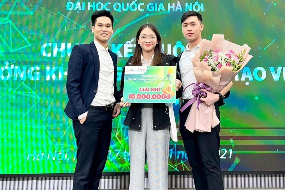 Nữ sinh vừa học vừa làm, trong 3 năm trở thành thủ khoa tốt nghiệp xuất sắc-4