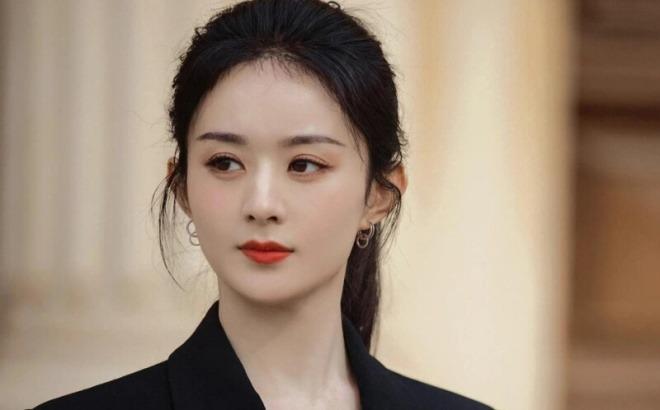 Rộ thông tin Triệu Lệ Dĩnh nhập viện cấp cứu, được Phùng Thiệu Phong sốt sắng chờ đợi cả đêm-1