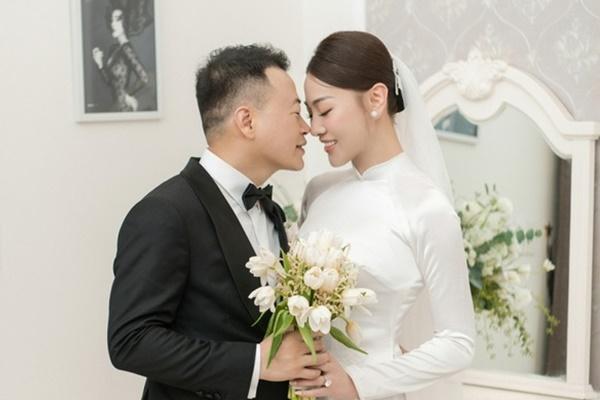 Shark Bình từng có động thái ngầm xác nhận Phương Oanh đang mang thai nhưng không ai nhận ra-6