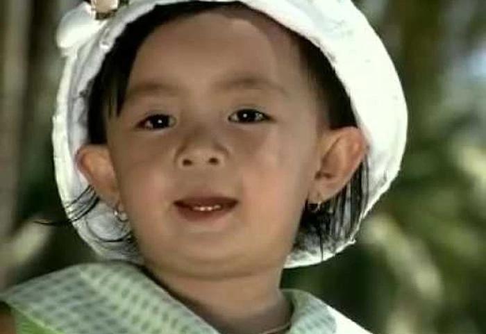 Cuộc sống hiện tại của bé Xuân Mai trên đất Mỹ: Đang làm ngân hàng, không còn đi hát-1