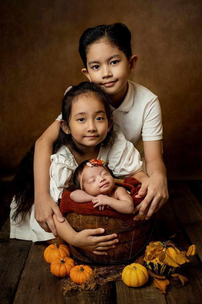 Tên thật con gái út nhà Phan Hiển - Khánh Thi được hé lộ, hóa ra liên quan một người đặc biệt-4