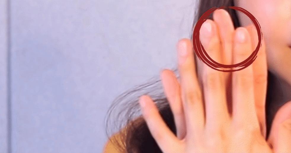 Mùa thu, tóc rụng nhiều gấp 4 lần: Đây là cách để chị em khắc phục vấn đề-6