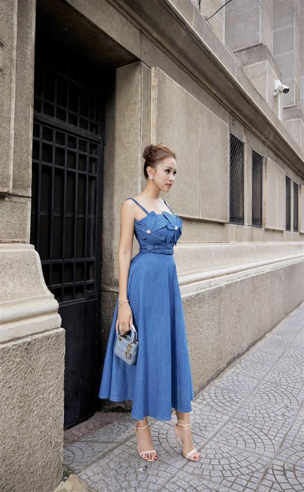 Màn biến hóa khi tắc kè lúc nàng thơ của Vân Hugo trước show Chị Đẹp Đạp Gió Rẽ Sóng-6