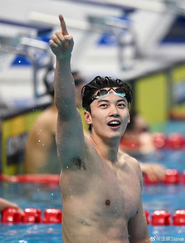 Nhà vô địch bơi lội ASIAD 2023 gây sốt vì cao 1,91 m, ngoại hình như tài tử-4