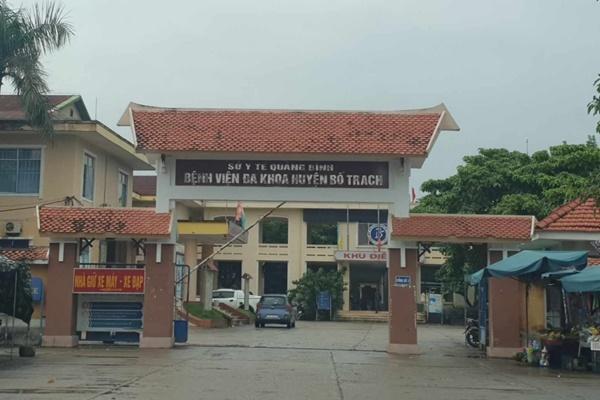 Thông tin mới về sản phụ vỡ ối được CSGT dẫn đường đến bệnh viện: Sinh thường bé gái, cân nặng 3,5kg-2