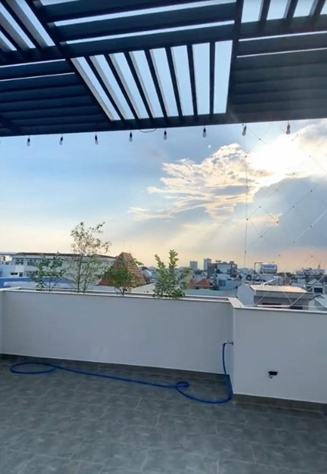 Diễn viên Ngọc Thuận xây nhà mới sau 9 tháng cưới vợ trẻ kém 18 tuổi-12