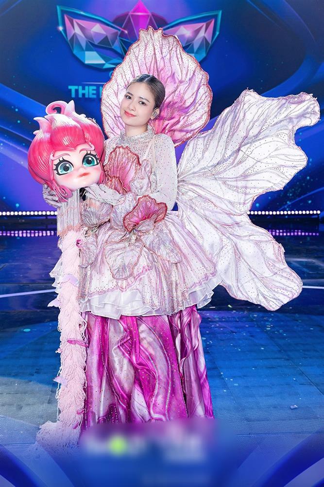 Ca Sĩ Mặt Nạ: Thua Voi Bản Đôn, Nàng Tiên Hoa bị loại-4