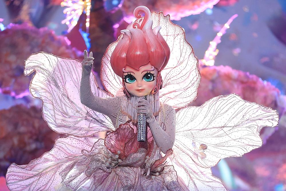 Ca Sĩ Mặt Nạ: Thua Voi Bản Đôn, Nàng Tiên Hoa bị loại-3