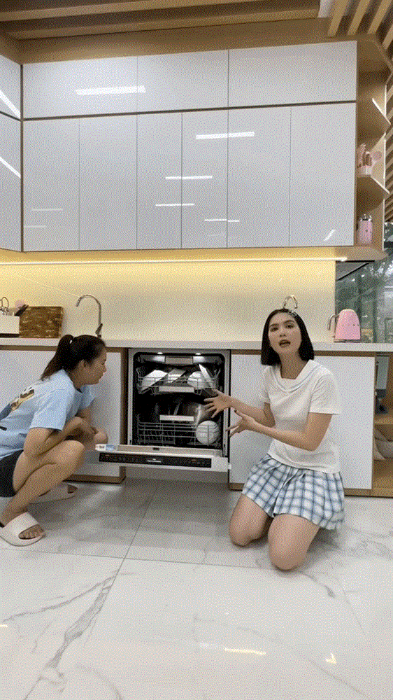 Cận cảnh căn bếp của Ngọc Trinh sau khi đầu tư 500 triệu cải tạo lại từ đầu-7