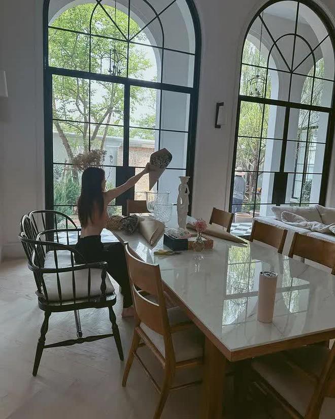 Dinh thự 8.000m2 của Ma nữ đẹp nhất Thái Lan gây chú ý-10