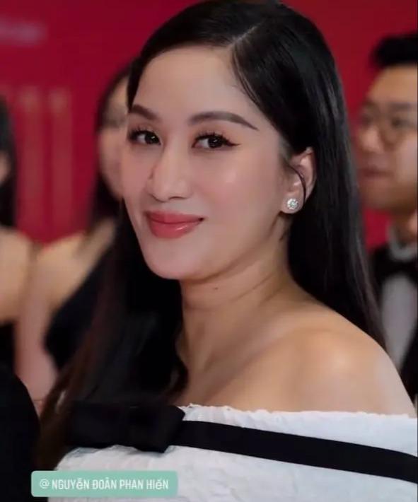 Nhan sắc Khánh Thi 30 năm trước: Lộng lẫy như công chúa, đúng chất con nhà nghệ thuật-2