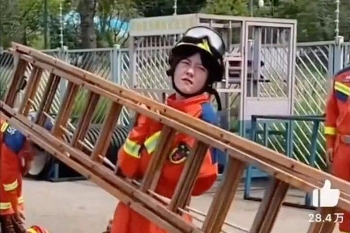 Bỏ việc văn phòng, cô gái mỗi ngày làm một nghề khác nhau-4