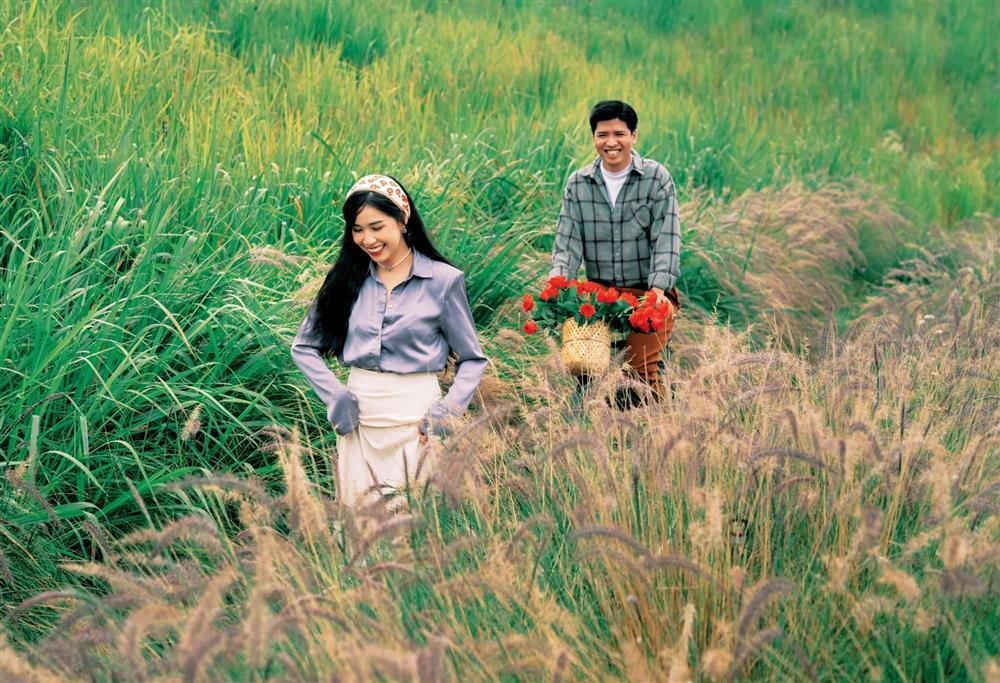 Đồi cỏ dại ngả vàng thành điểm chụp ảnh đẹp ngất ngây ở Đà Lạt-7