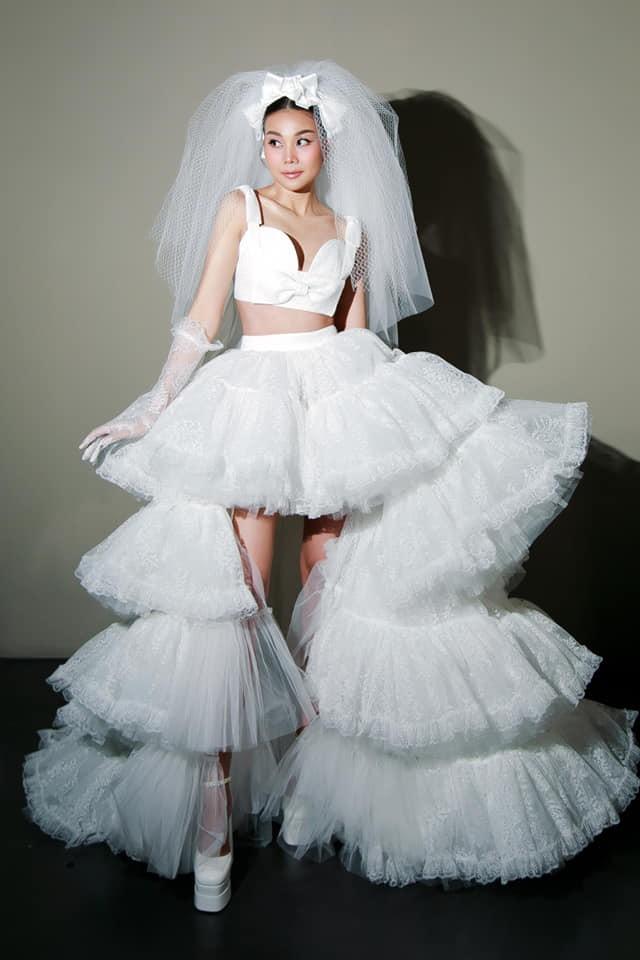 Dự đoán váy cưới Thanh Hằng sẽ mặc để sánh đôi chú rể nhạc công vào cuối tháng 10-2