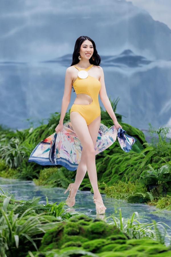 Nhan sắc đời thường của cô gái Việt kiều đăng quang Hoa hậu Trái Đất Việt Nam-2