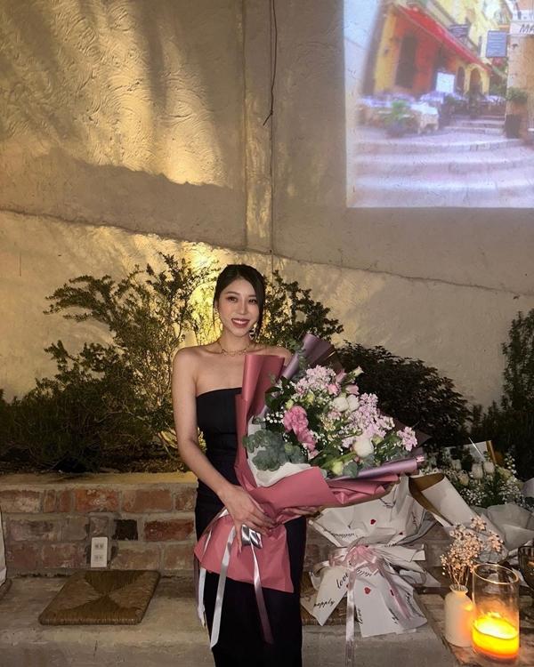 Nhan sắc đời thường của cô gái Việt kiều đăng quang Hoa hậu Trái Đất Việt Nam-16