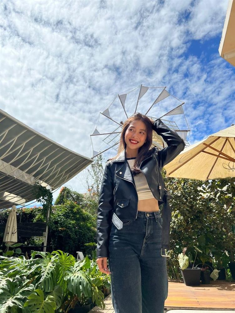 Khả Ngân bất ngờ tiết lộ tình hình sức khỏe bất ổn, người hâm mộ mong cô tập trung điều trị-5