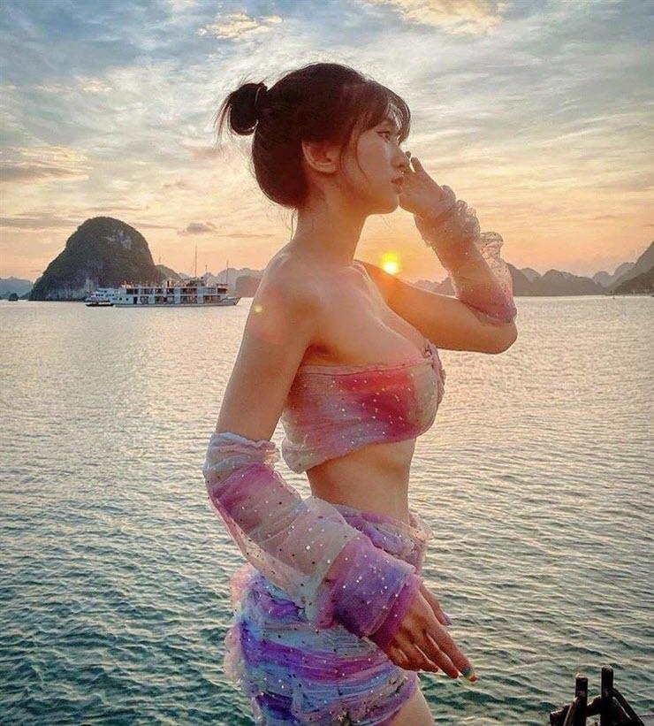 TikToker Lê Bống bất ngờ kín bưng nhưng không che được đường cong vạn like-2