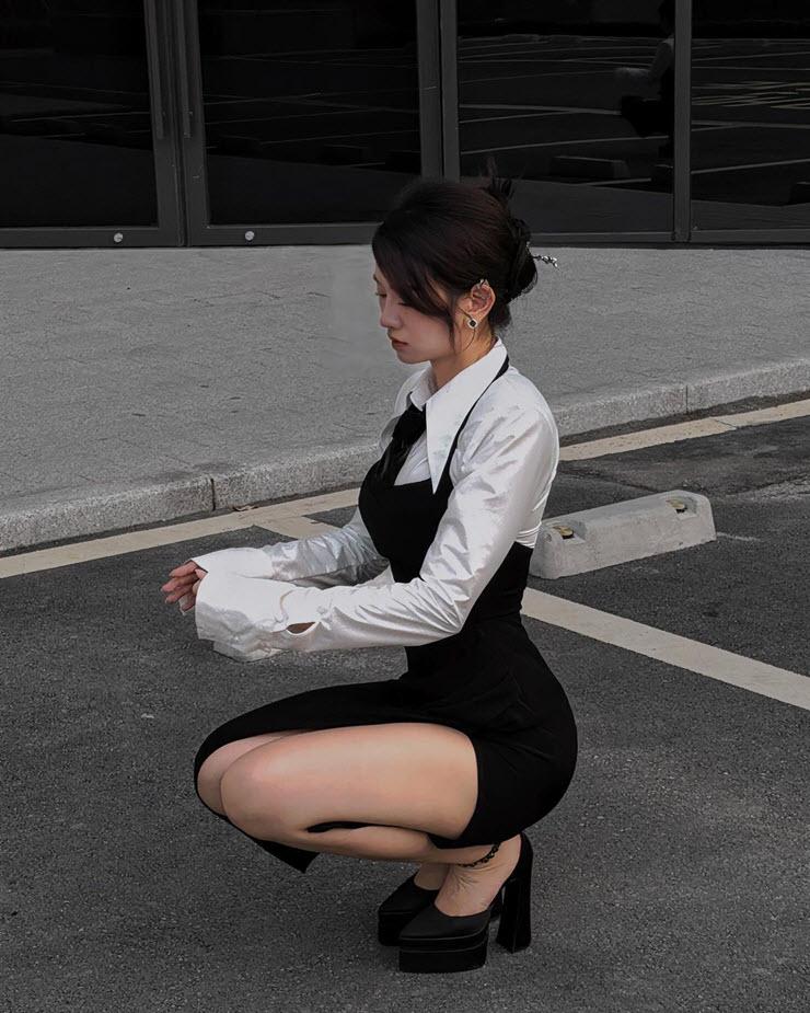 TikToker Lê Bống bất ngờ kín bưng nhưng không che được đường cong vạn like-6