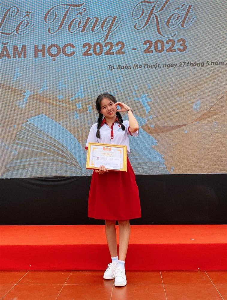 Nghe lời mẹ dạy đừng vội lấy chồng, cô gái Nùng tiến thẳng vào đại học-2