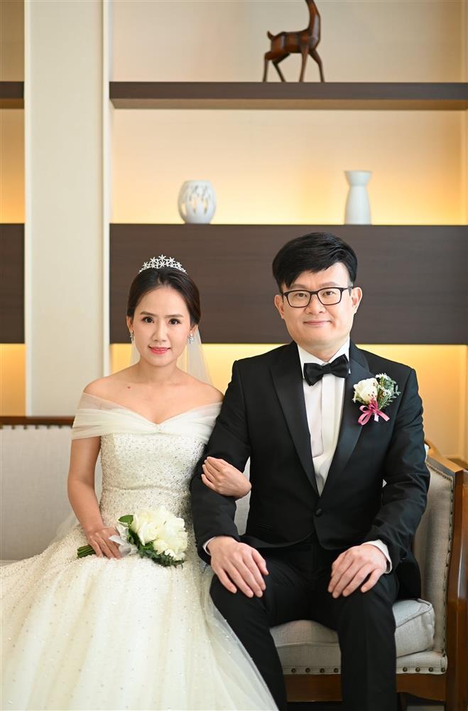 Cô gái Việt xinh đẹp cưới chồng Hàn, được mẹ chồng cưng chiều như công chúa-2