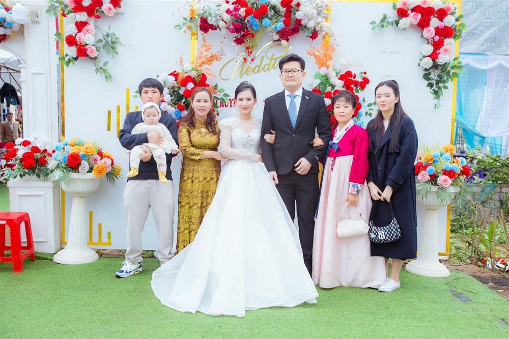 Cô gái Việt xinh đẹp cưới chồng Hàn, được mẹ chồng cưng chiều như công chúa-3