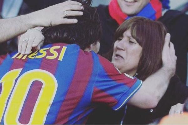 Top 11 cầu thủ kiếm tiền 2023: Ronaldo và Messi áp đảo-13