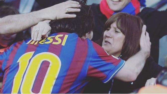 Messi rời tuyển Argentina, bay gấp về quê làm điều xúc động-2
