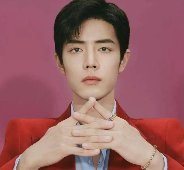 Lộ hình ảnh hồi nhỏ của Tiêu Chiến, cư dân mạng thốt lên chuẩn mỹ nam Hoa ngữ-4