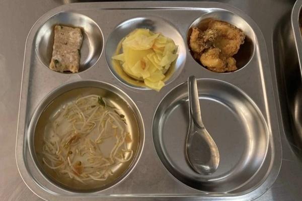 Vụ suất ăn lèo tèo giá 32.000 đồng: Công ty giãi bày chỉ lãi 270 đồng/suất-2