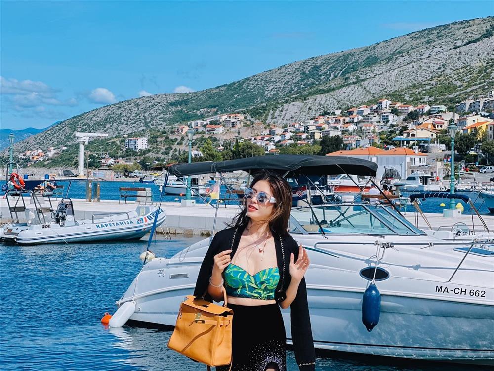 Đăng Khôi gây choáng khi khoe cơ ngơi hoành tráng view triệu đô ở Châu Âu từ 6 năm trước-9