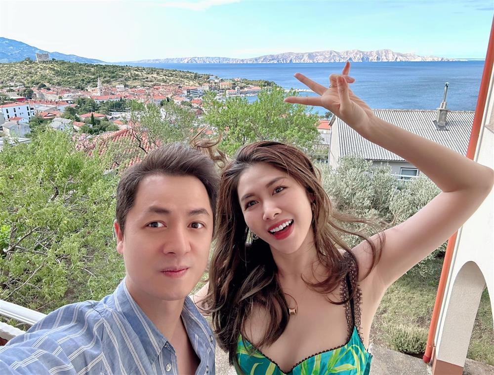 Đăng Khôi gây choáng khi khoe cơ ngơi hoành tráng view triệu đô ở Châu Âu từ 6 năm trước-6