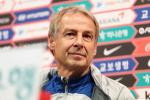 HLV Klinsmann: Tuyển Việt Nam không yếu, đội Hàn Quốc sẽ đá hết sức