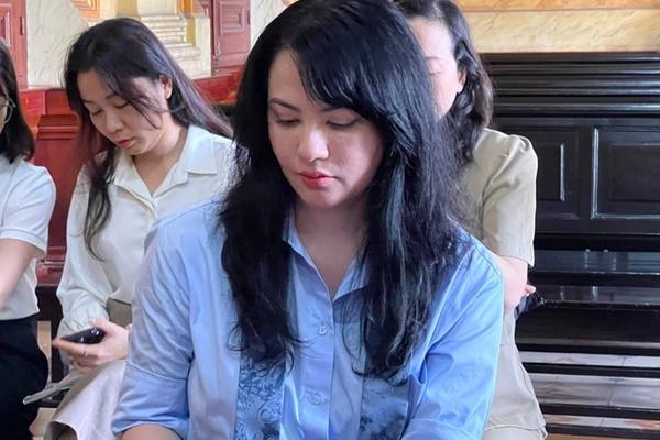 Viện kiểm sát đề nghị gì vụ đại gia Đức An kiện siêu mẫu Ngọc Thúy?-2