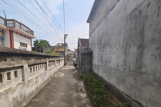 Vụ cô gái bị phân xác ở Hà Nội: Xóm làng bàng hoàng khi nghi phạm bị bắt