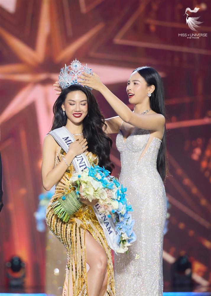 Bùi Quỳnh Hoa hiếm hoi lộ diện sau đăng quang, rục rịch chuẩn bị chinh chiến Miss Universe 2023?-1