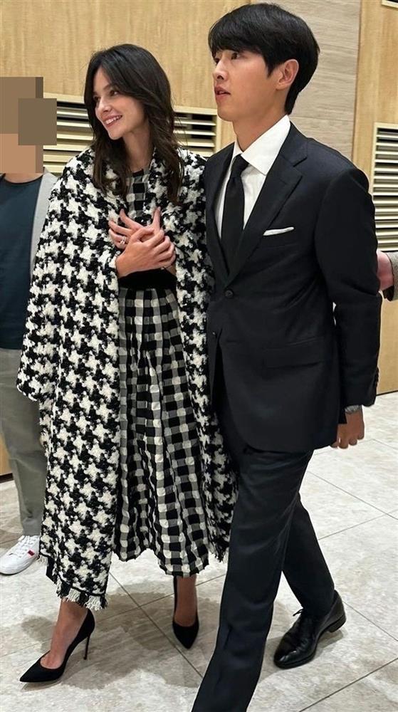 Diễn viên Song Joong Ki: Con trai có môi giống tôi-2