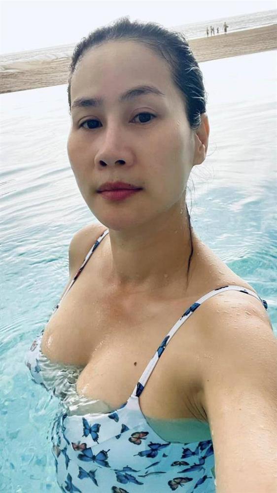 Choáng với độ táo bạo của người mẫu Việt cách đây gần 20 năm-7