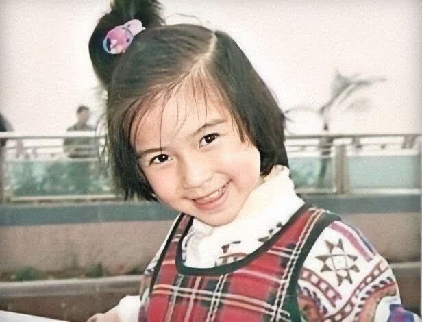 Nhan sắc hồi nhỏ của Angelababy gây nhiều bất ngờ-2