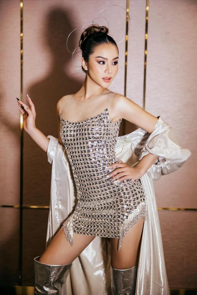 Style thời trang cực chất của quán quân The New Mentor Lê Thu Trang-2