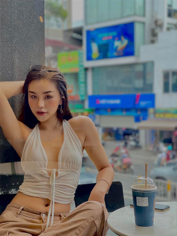 Style thời trang cực chất của quán quân The New Mentor Lê Thu Trang-6