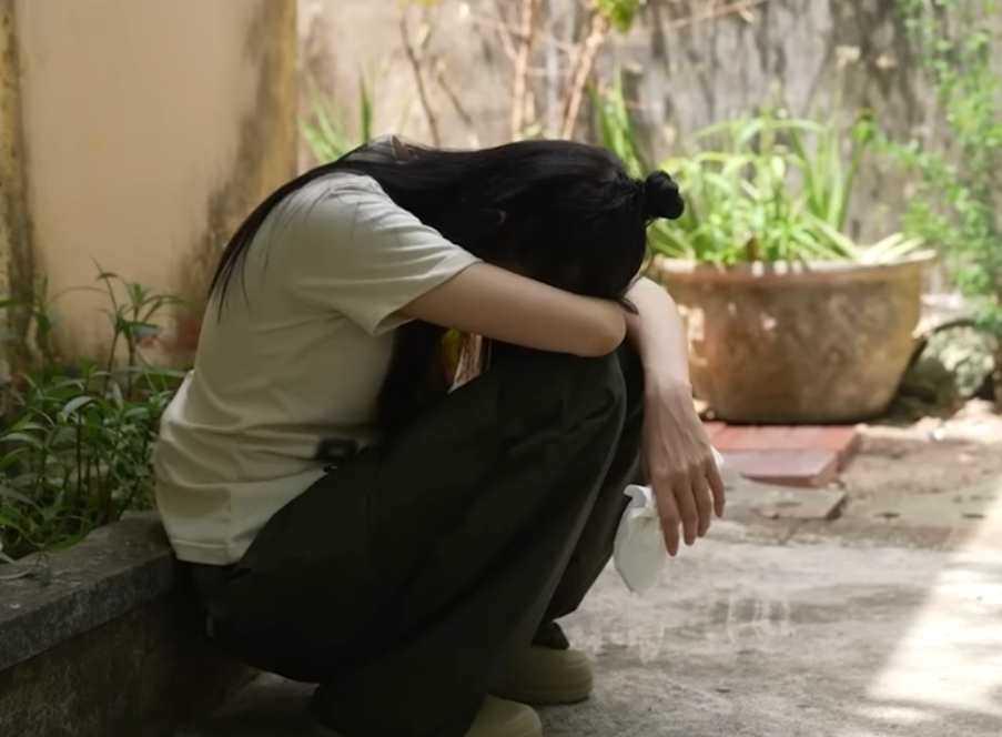 Thúy Ngân như thể sắp ngất trên sóng truyền hình vì giảm 5 ký trong 2 tuần-1