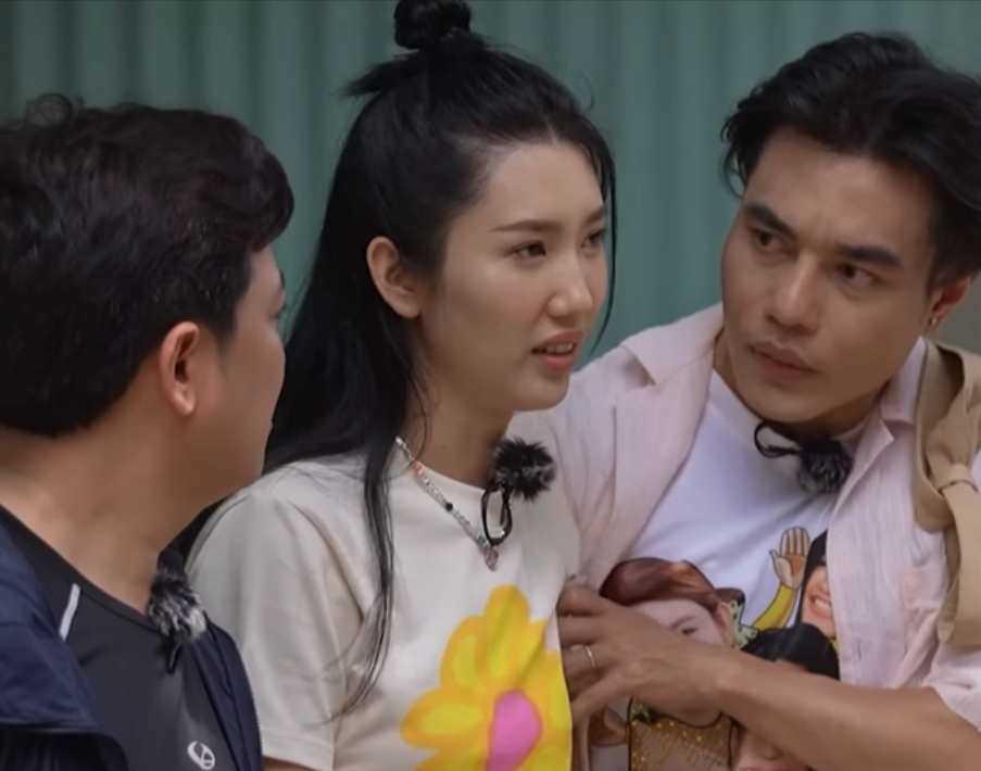 Thúy Ngân như thể sắp ngất trên sóng truyền hình vì giảm 5 ký trong 2 tuần-2