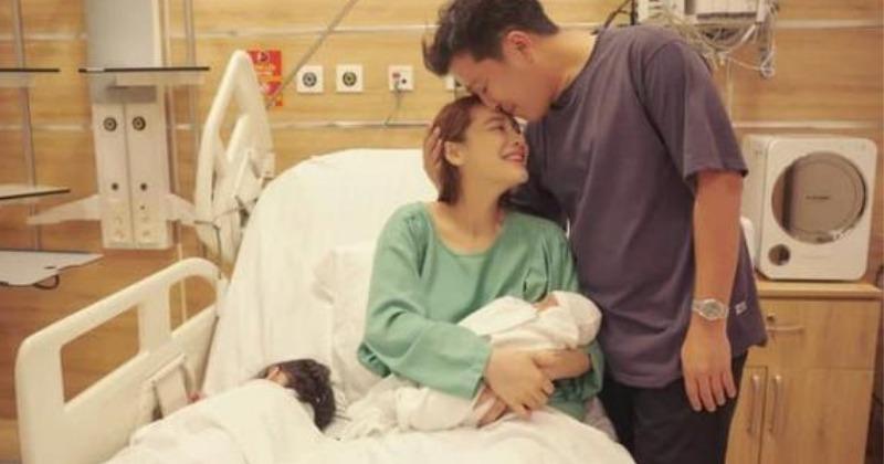 Nhã Phương than thở gặp sự cố hậu sinh nở nhưng các mẹ bỉm lại thi nhau xin vía-6