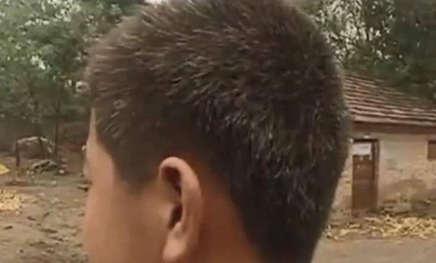 Bí ẩn ngôi làng tóc bạc ở Trung Quốc: Chuyên gia đến điều tra cũng bạc đầu theo-2