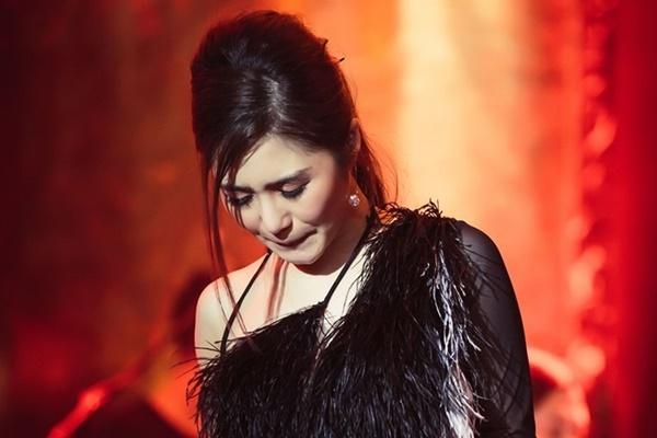 Vừa trở về Việt Nam, Hương Tràm đau xót khi liên tiếp mất 2 người thân: Mọi thứ diễn ra nhanh quá-7