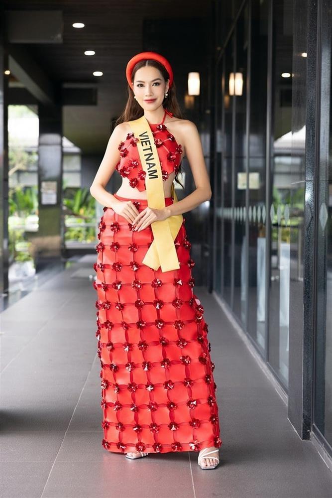 Đại diện Việt Nam lọt top phần thi áo tắm, gây tiếc nuối ở phần phỏng vấn-4