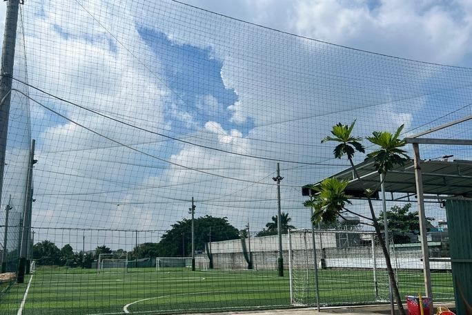 Nam thanh niên bị chém trọng thương khi đá banh-1